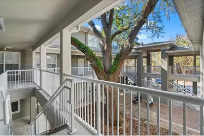 621 SW 10th Street #204, Gainesville, FL 32601 - Photo 35