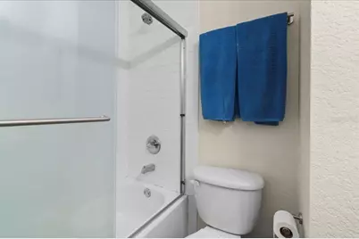 621 SW 10th Street #204, Gainesville, FL 32601 - Photo 33