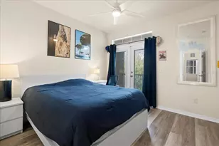 621 SW 10th St, Gainesville, FL 32601 - Photo 21