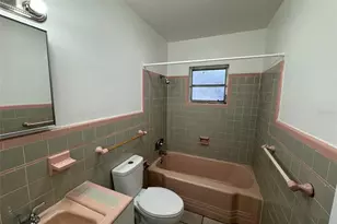 4023 SW 20th St, Gainesville, FL 32608 - Photo 9