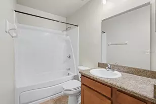 15705 NW 136th Terrace, Alachua, FL 32615 - Photo 23