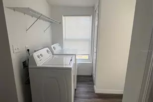 1222 SE 10th St, Gainesville, FL 32601 - Photo 7