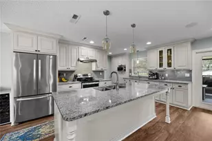 2026 NW 19th Ln, Gainesville, FL 32605 - Photo 17