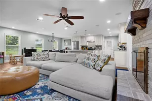 2026 NW 19th Ln, Gainesville, FL 32605 - Photo 13