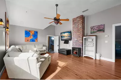 221 SE 7th Street, Gainesville, FL 32601 - Photo 23