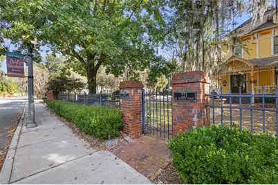 205 SE 7th Street, Gainesville, FL 32601 - Photo 9