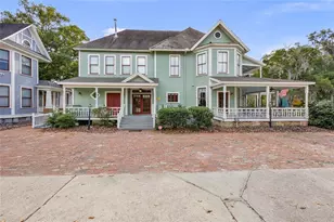 205 SE 7th St, Gainesville, FL 32601 - Photo 3