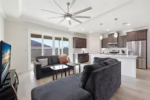 1402 SW 67th Dr, Gainesville, FL 32607 - Photo 3