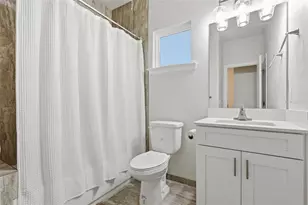 1402 SW 67th Dr, Gainesville, FL 32607 - Photo 17