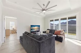 1402 SW 67th Dr, Gainesville, FL 32607 - Photo 9