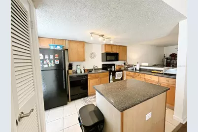 1810 NW 23rd Boulevard #219, Gainesville, FL 32605 - Photo 7