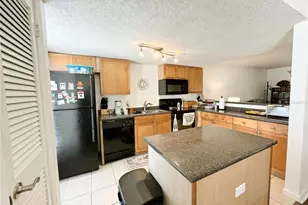 1810 NW 23rd Blvd, Gainesville, FL 32605 - Photo 7