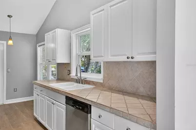 8407 SW 46th Lane, Gainesville, FL 32608 - Photo 7