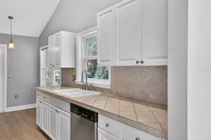 8407 SW 46 Ln, Gainesville, FL 32608 - Photo 7