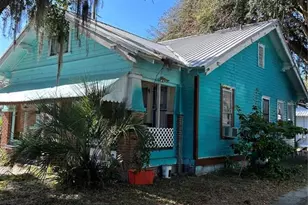 102 NW 7th St, Gainesville, FL 32601 - Photo 5