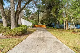 302 SW 77th Terrace, Gainesville, FL 32607 - Photo 5