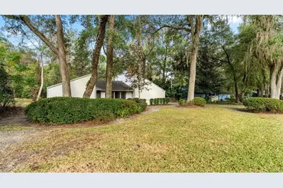 302 SW 77th Terrace, Gainesville, FL 32607 - Photo 3