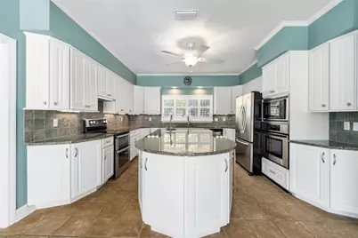 6709 SW 37th Way, Gainesville, FL 32608 - Photo 9