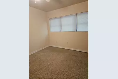 930/932 NE 6th Avenue, Gainesville, FL 32601 - Photo 11