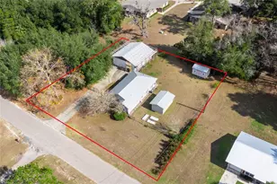 719 Town Ct, Bronson, FL 32621 - Photo 47