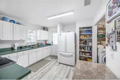 719 Town Court, Bronson, FL 32621 - Photo 13