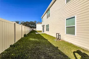 19069 NW 165th Ln, High Springs, FL 32643 - Photo 13