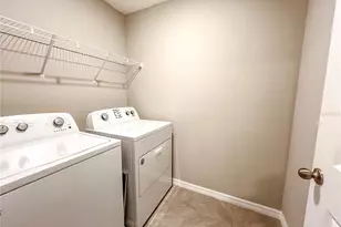 19069 NW 165th Ln, High Springs, FL 32643 - Photo 11