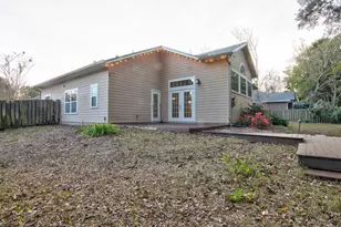 8362 SW 11th Rd, Gainesville, FL 32607 - Photo 27