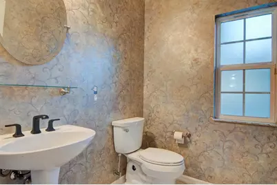 8362 SW 11th Road, Gainesville, FL 32607 - Photo 17