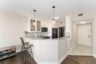 201 SE 2nd Ave, Gainesville, FL 32601 - Photo 21