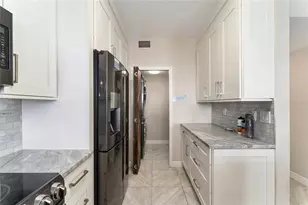 201 SE 2nd Ave, Gainesville, FL 32601 - Photo 25