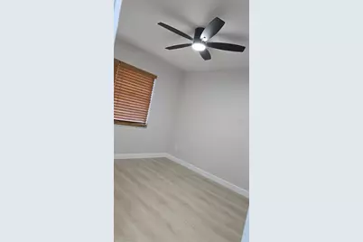 1504 SE 12th Place, Gainesville, FL 32641 - Photo 9