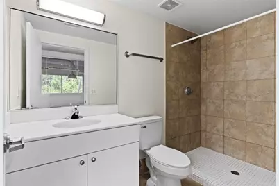 2515 SW 35th Place #203, Gainesville, FL 32608 - Photo 19