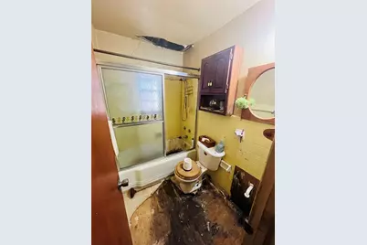 1004 NE 22nd Street, Gainesville, FL 32641 - Photo 13