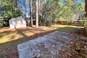 5210 NW 24th Pl, Gainesville, FL 32606 - Photo 23