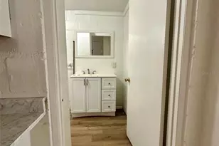 647 NE Waldo Rd, Gainesville, FL 32641 - Photo 11