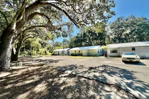 647 NE Waldo Rd, Gainesville, FL 32641 - Photo 25