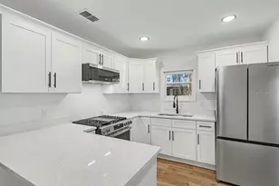 526 NW 3rd St, Gainesville, FL 32601 - Photo 7