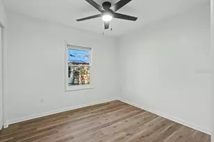 526 NW 3rd St, Gainesville, FL 32601 - Photo 11