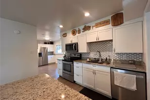 16633 NW 173rd Terrace, Alachua, FL 32615 - Photo 3