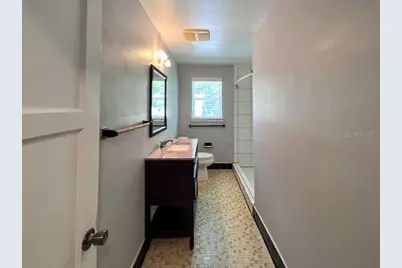 204 NW 18th Street #4, Gainesville, FL 32603 - Photo 13