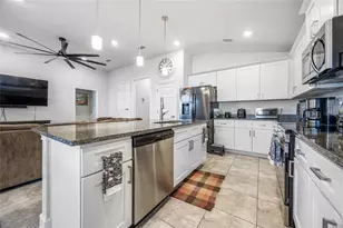 25034 SW 24th Pl, Newberry, FL 32669 - Photo 11