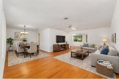 560 E Country Club Drive, Williston, FL 32696 - Photo 7