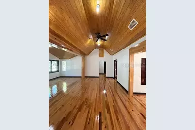 1027 NW 11th Avenue, Gainesville, FL 32601 - Photo 5