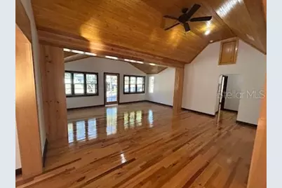 1027 NW 11th Avenue, Gainesville, FL 32601 - Photo 11