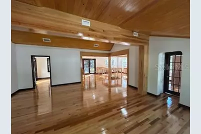 1027 NW 11th Avenue, Gainesville, FL 32601 - Photo 3