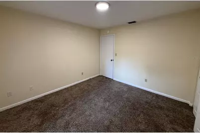 1100 SW 20th Place, Gainesville, FL 32601 - Photo 13