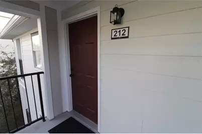 2360 SW Archer Road #212, Gainesville, FL 32608 - Photo 7