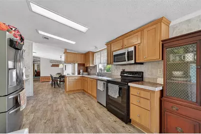 27017 NW 182nd Avenue, High Springs, FL 32643 - Photo 3