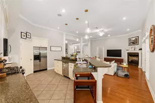 3773 SW 21st Dr, Gainesville, FL 32608 - Photo 17